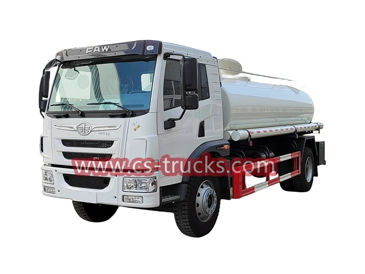 FAW water wagon tank