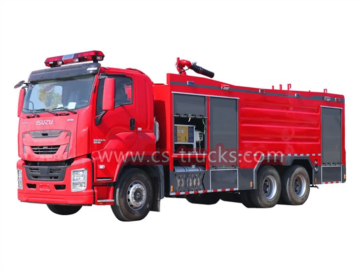 ISUZU GIGA Foam Water Fire Tender