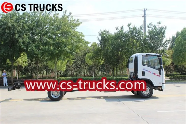 Isuzu 190HP middle-duty chassis