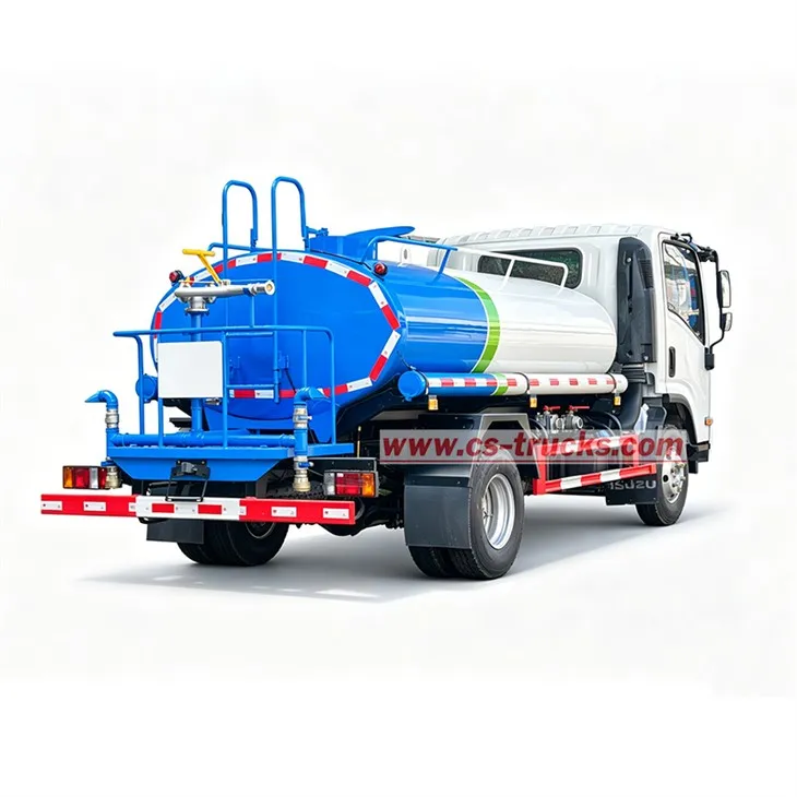 4000L Bulk Water Delivery Hauling Truck ISUZU Vietnam best