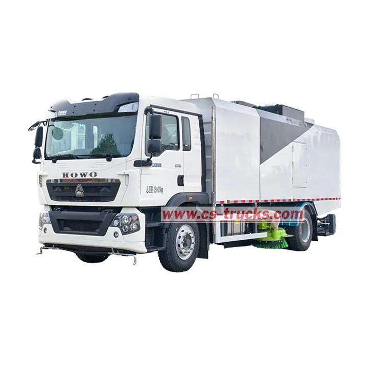Kenya HOWO Street Sweeper Truck With Broom