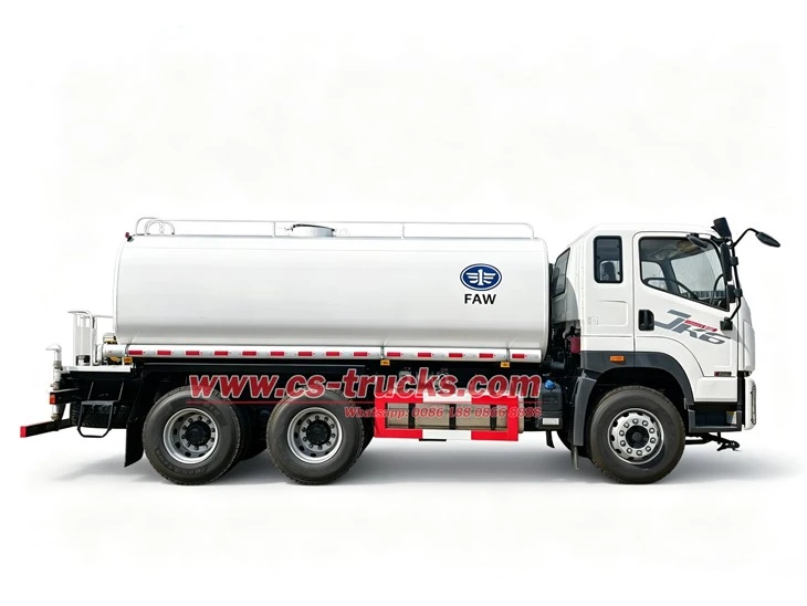Mali Custom FAW Water Sprinkler Truck high quality