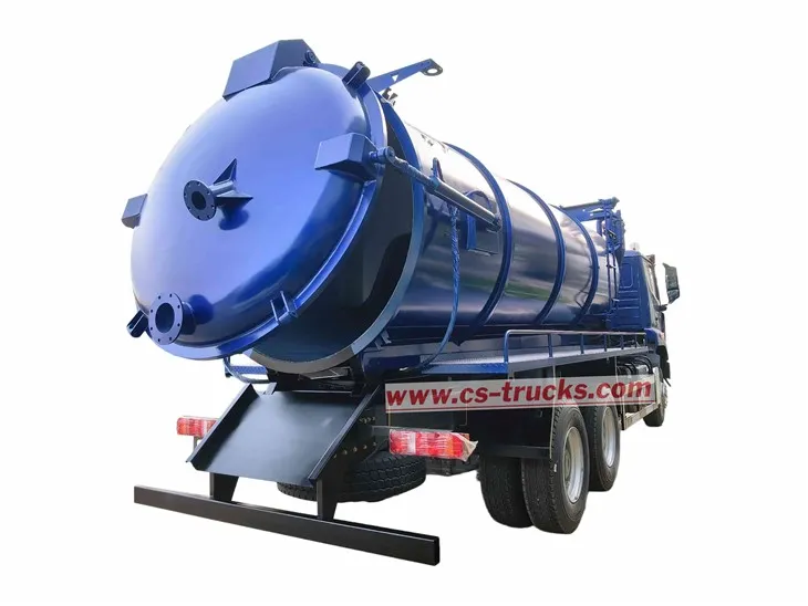 Kenya HOWO RHD 6x4 Drive Liquid Vacuum Truck