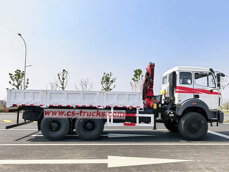 Right view of Beiben 20 ton payload offroad cargo truck with lifting crane Right view of Beiben 20 ton payload offroad cargo truck with lifting crane