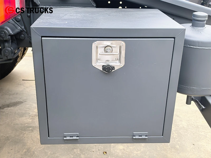 HOWO sewage collection tanker mounted toolbox HOWO sewage collection tanker mounted toolbox