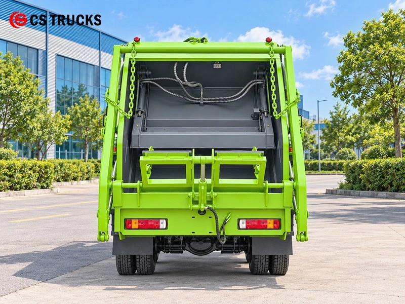 Rear view of HOWO 251HP Euro 6 diesel waste compactor truck Rear view of HOWO 251HP Euro 6 diesel waste compactor truck