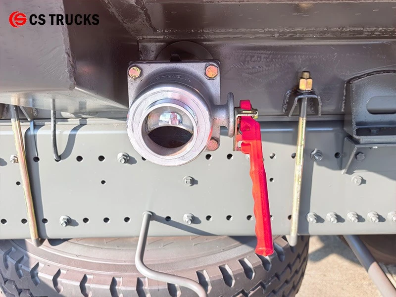 Water Sprinkler Truck Side Discharge Outlet Water Sprinkler Truck Side Discharge Outlet