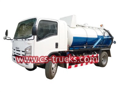 Isuzu NPR Vacuum Suction Truck